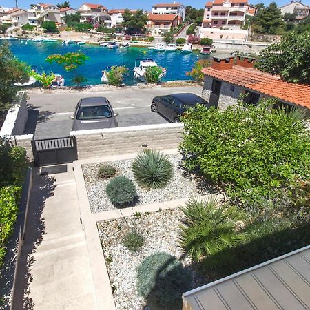 Villa Vala Zaboric Exteriör bild