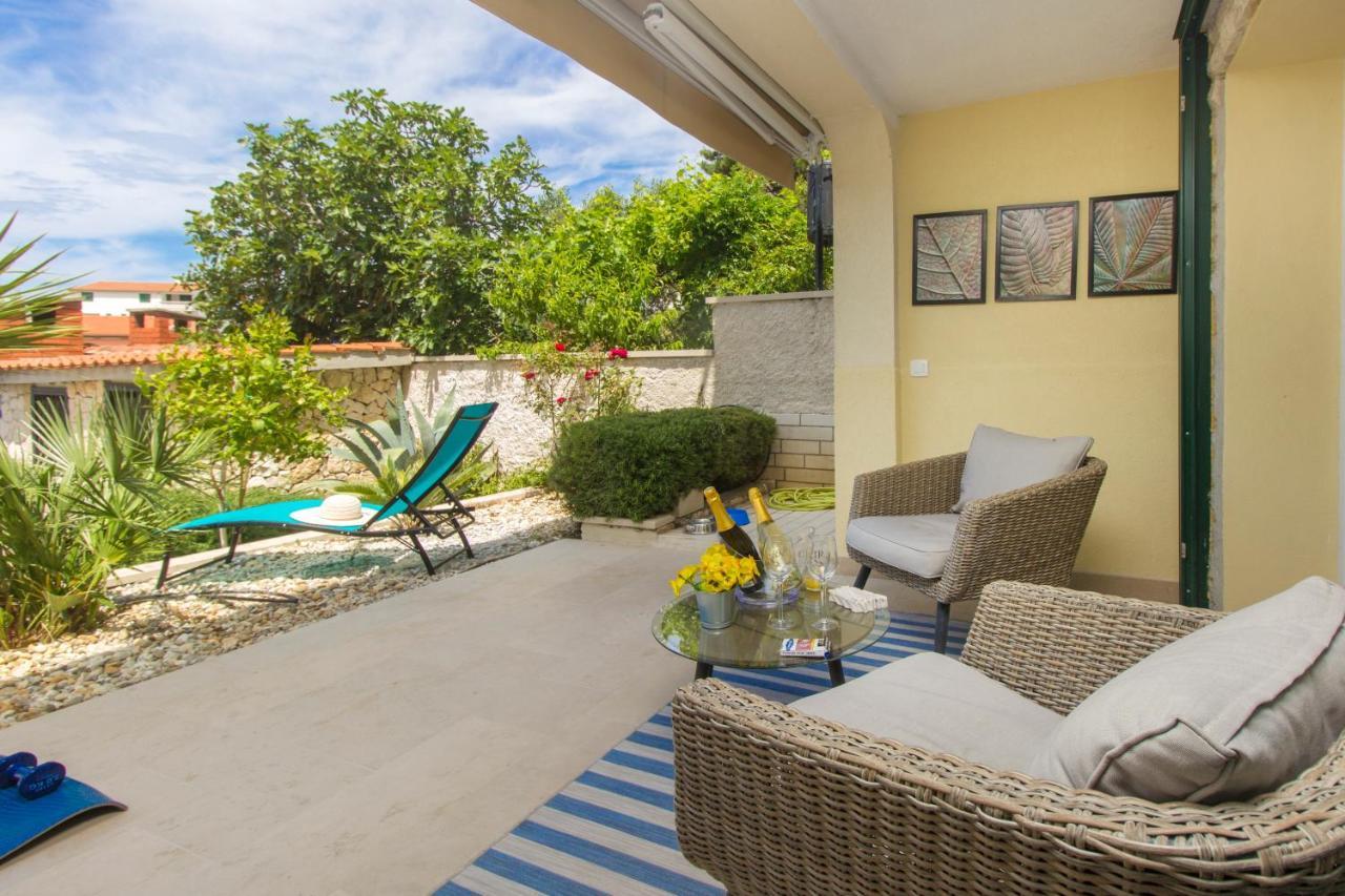 Villa Vala Zaboric Exteriör bild